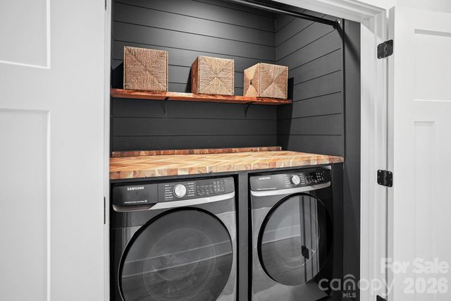 6021 Irwins Branch Drive, Charlotte, NC 28217