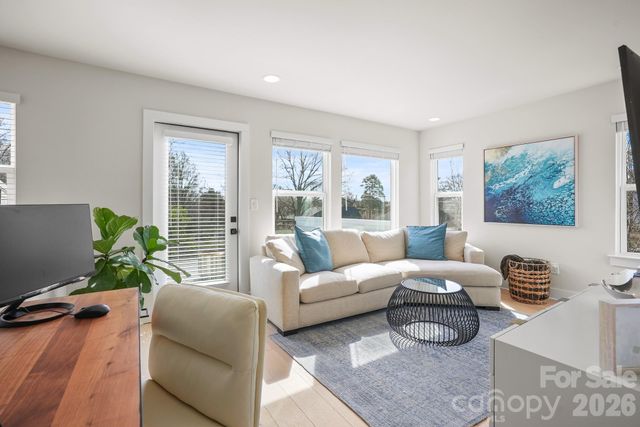 6021 Irwins Branch Drive, Charlotte, NC 28217