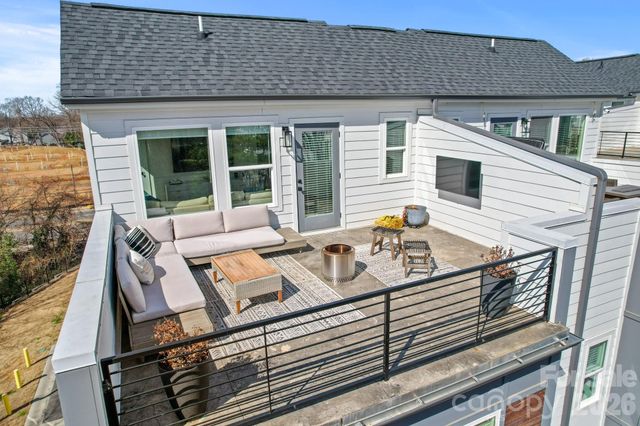 6021 Irwins Branch Drive, Charlotte, NC 28217