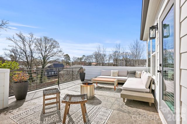 6021 Irwins Branch Drive, Charlotte, NC 28217