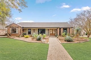 10831 Holly Springs Drive, Houston, TX 77042