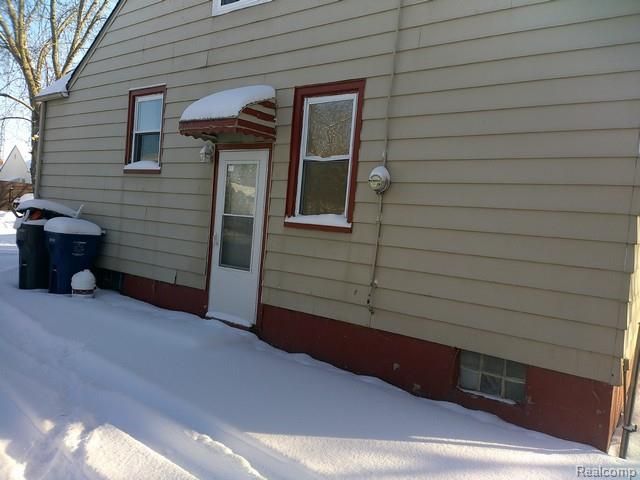 352 Buckingham Avenue, Flint, MI 48507