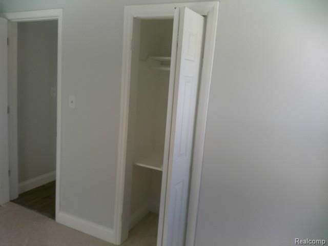 352 Buckingham Avenue, Flint, MI 48507