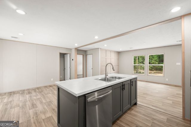 714 Nails Creek Crossing, Royston, GA 30662