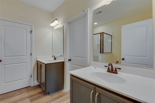 209 Old Glory Court, Pickens, SC 29671