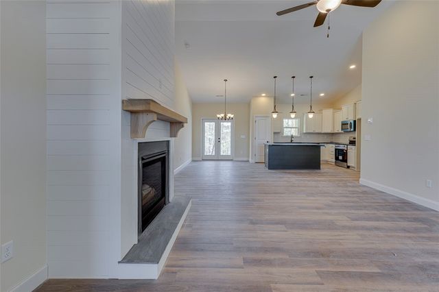 209 Old Glory Court, Pickens, SC 29671