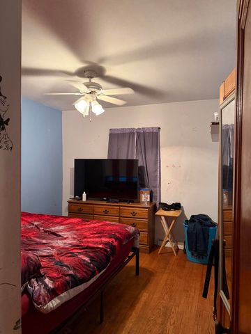 205 S Wisconsin Street, Hobart, IN 46342