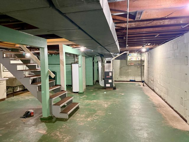 205 S Wisconsin Street, Hobart, IN 46342