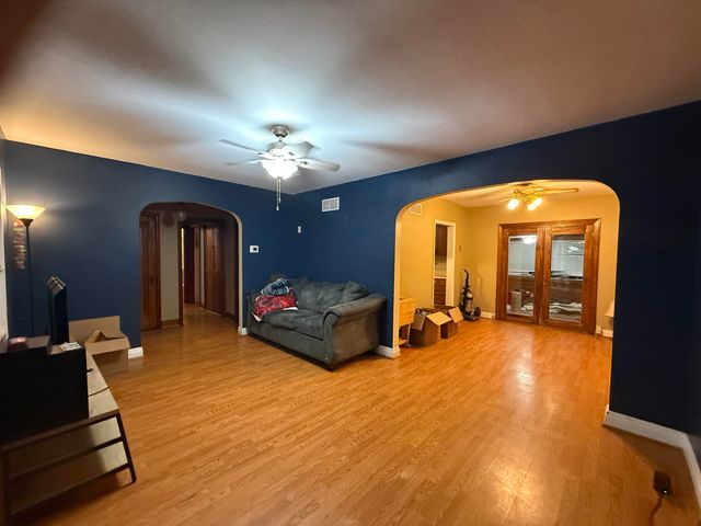 205 S Wisconsin Street, Hobart, IN 46342