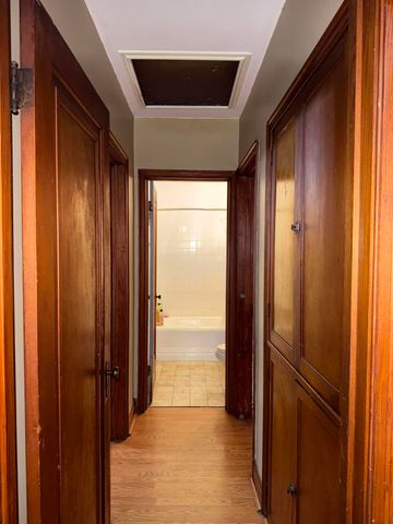 205 S Wisconsin Street, Hobart, IN 46342