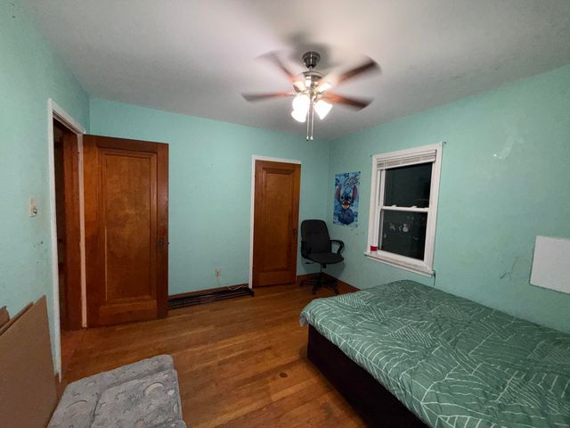 205 S Wisconsin Street, Hobart, IN 46342