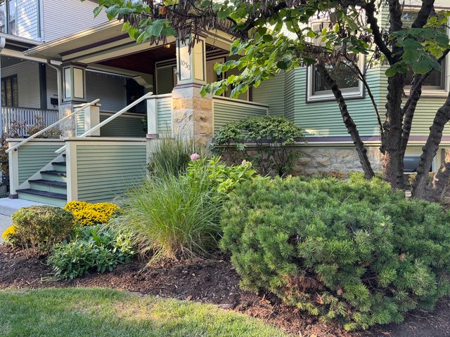 1030 Superior Street, Oak Park, IL 60302