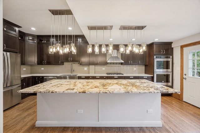 1030 Superior Street, Oak Park, IL 60302