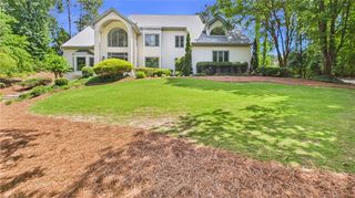 10 Quarry Lake Court, Atlanta, GA 30342