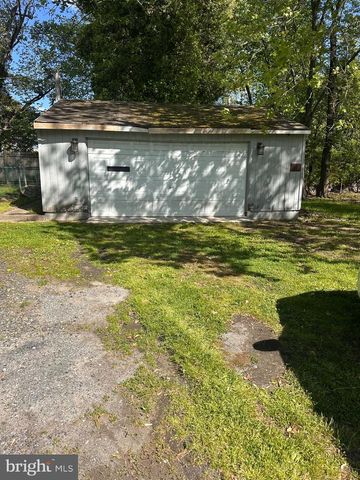 130 RANCOCAS RD, Mount Holly, NJ 08060