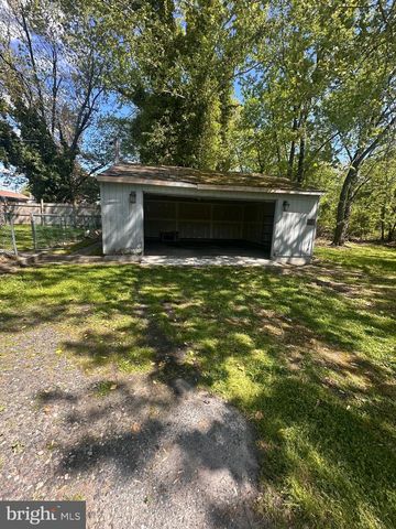 130 RANCOCAS RD, Mount Holly, NJ 08060