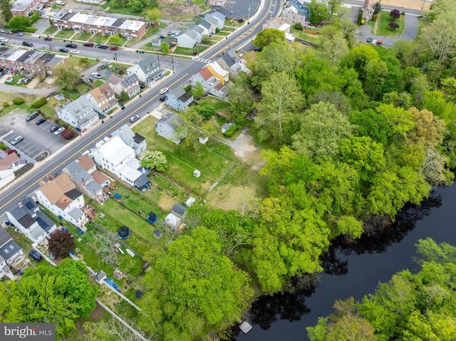 130 RANCOCAS RD, Mount Holly, NJ 08060
