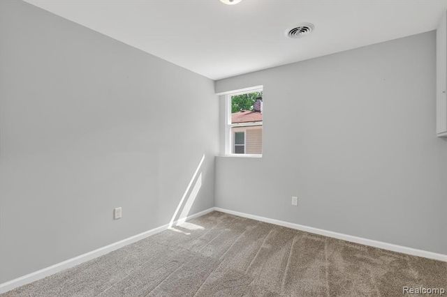 4841 Fenmore Avenue, Waterford, MI 48328