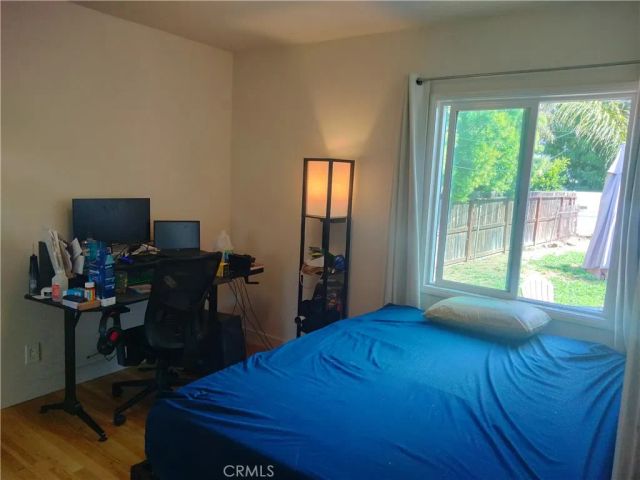 5746 Zelzah Ave, Encino, CA 91316
