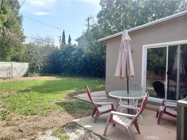 5746 Zelzah Ave, Encino, CA 91316