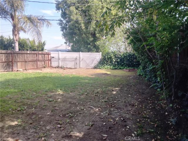 5746 Zelzah Ave, Encino, CA 91316