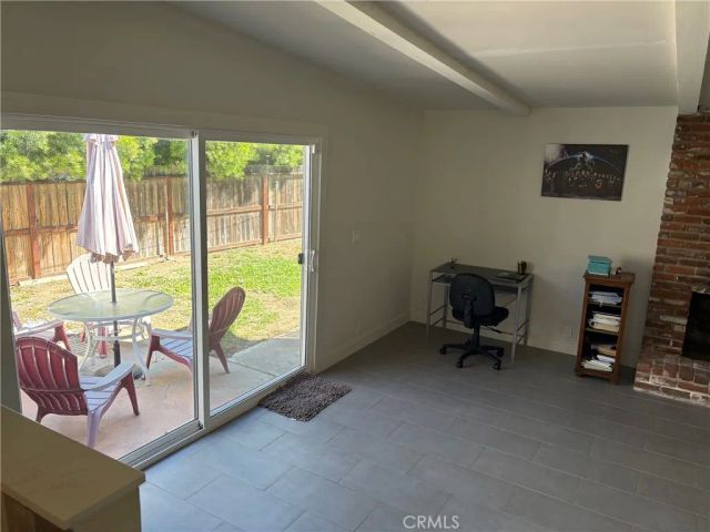 5746 Zelzah Ave, Encino, CA 91316