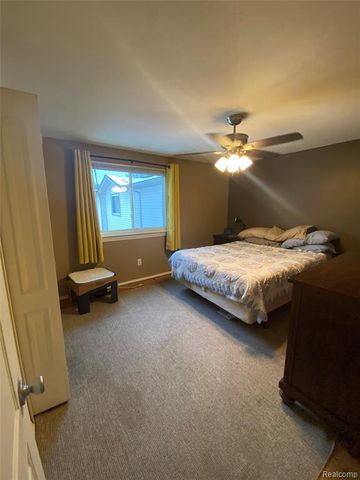 20813 Washington, Macomb, MI 48066