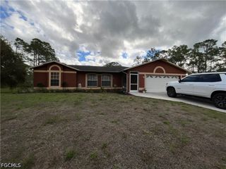 2218 Jackson AVE, Alva, FL 33920