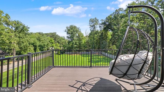 45449 PERSIMMON LN, Sterling, VA 20165