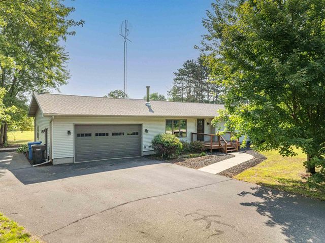 N9930 Pine Aire Drive, Wisconsin Dells, WI 53965