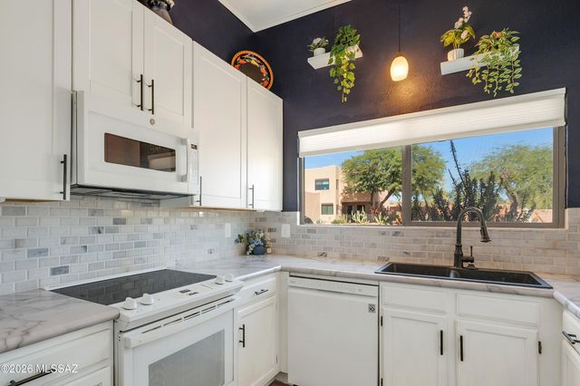 3501 W Jameson Place, Tucson, AZ 85742