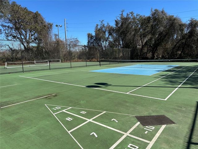 8411 CRYSTAL COVE LOOP, Kissimmee, FL 34747