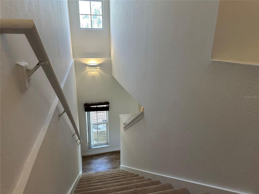 Image 15 of property listing at 8411 CRYSTAL COVE LOOP, Kissimmee, FL 34747