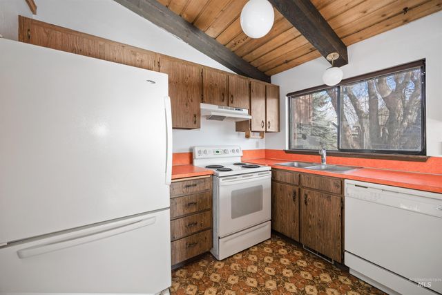 786 Meadows Drive, Twin Falls, ID 83301