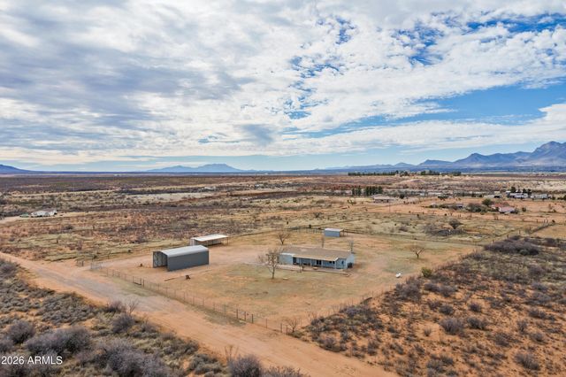 10072 S SHILOH RANCH Road, Hereford, AZ 85615