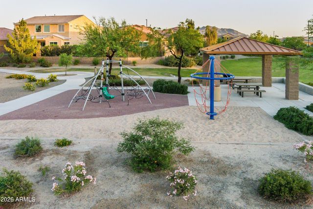 5097 S PONDEROSA Drive, Gilbert, AZ 85298