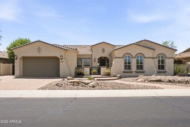 5097 S PONDEROSA Drive, Gilbert, AZ 85298