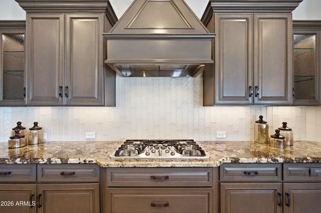 5097 S PONDEROSA Drive, Gilbert, AZ 85298