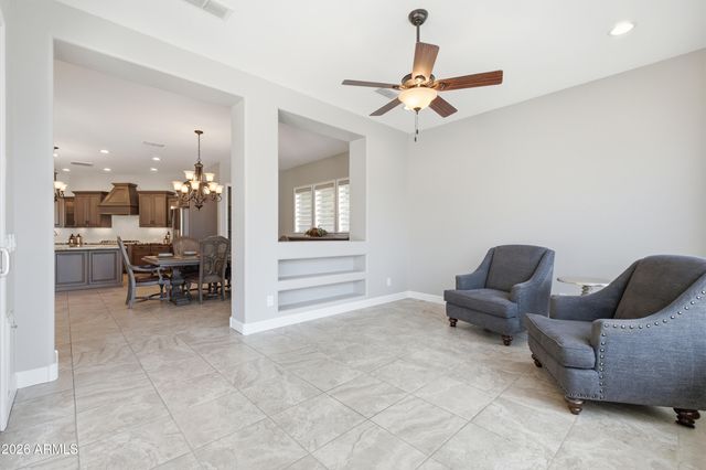 5097 S PONDEROSA Drive, Gilbert, AZ 85298