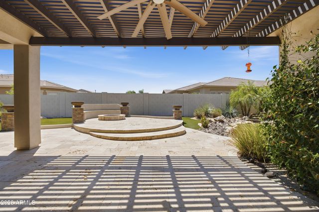 5097 S PONDEROSA Drive, Gilbert, AZ 85298