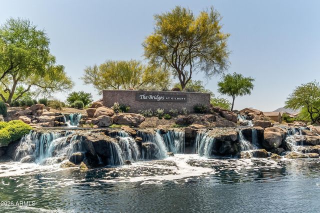 5097 S PONDEROSA Drive, Gilbert, AZ 85298
