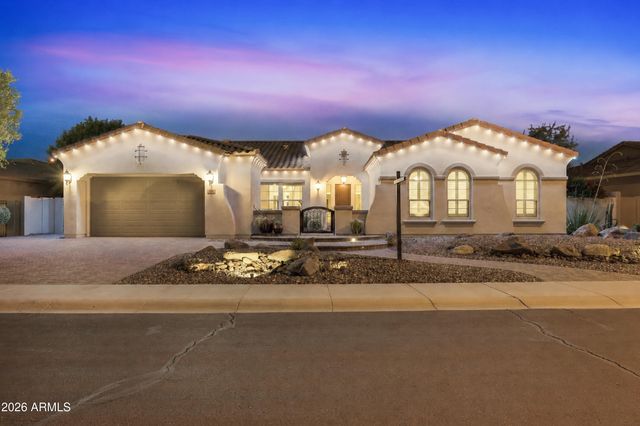 5097 S PONDEROSA Drive, Gilbert, AZ 85298