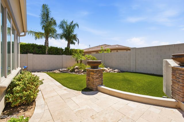 5097 S PONDEROSA Drive, Gilbert, AZ 85298