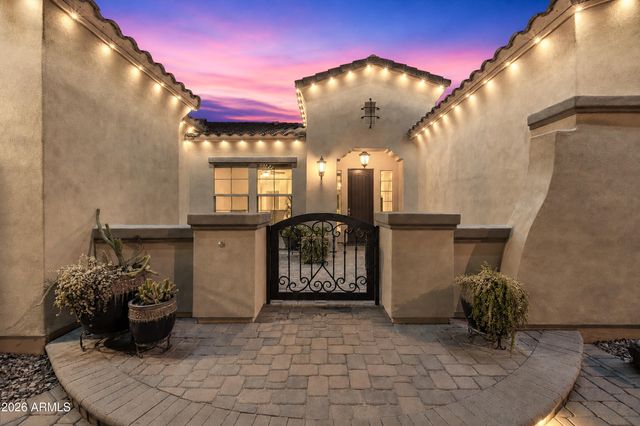 5097 S PONDEROSA Drive, Gilbert, AZ 85298