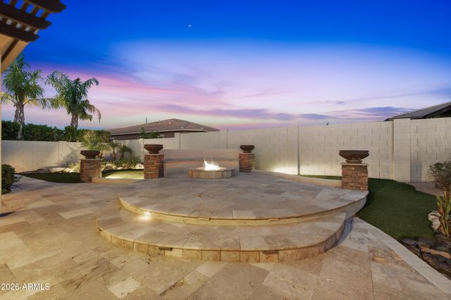 5097 S PONDEROSA Drive, Gilbert, AZ 85298