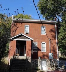 220 E 6th Street, Alton, IL 62002