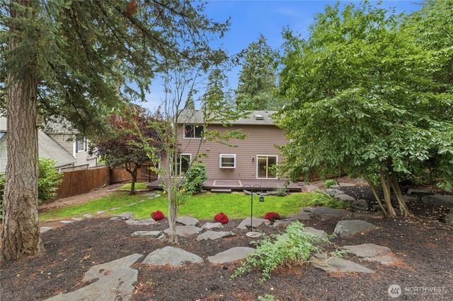 528 Seahawk Street SE, Lacey, WA 98503