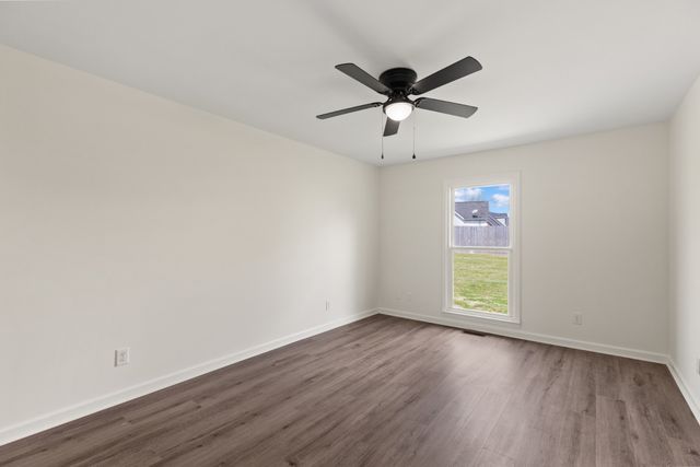 3105 Larson Ln, Clarksville, TN 37043