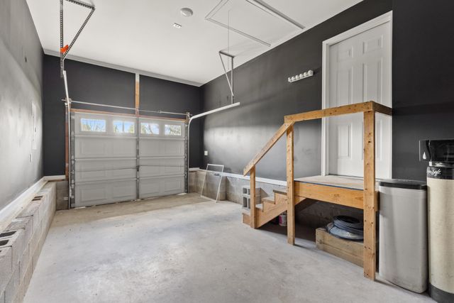 3105 Larson Ln, Clarksville, TN 37043