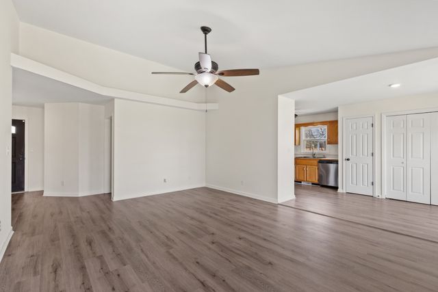 3105 Larson Ln, Clarksville, TN 37043